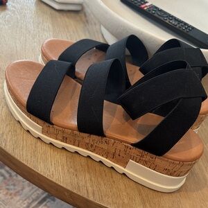Dream Pairs Black Wedge Sandals